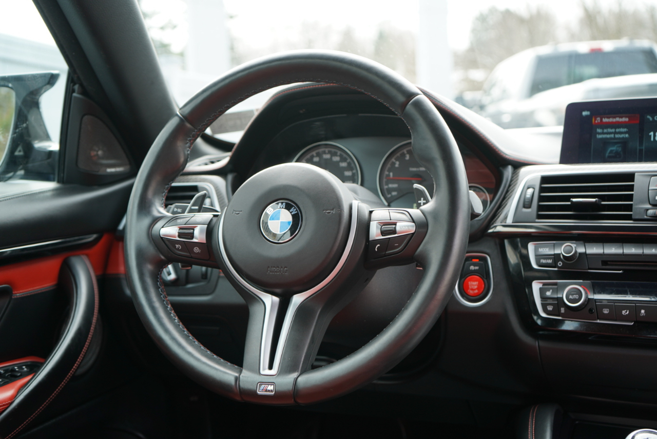 BMW M4 Convertible 2020