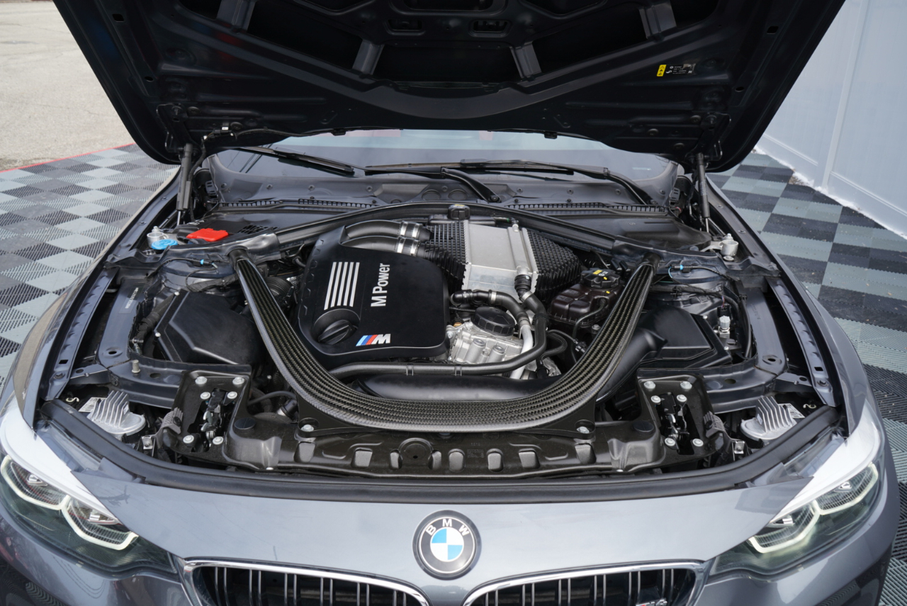 BMW M4 Convertible 2020