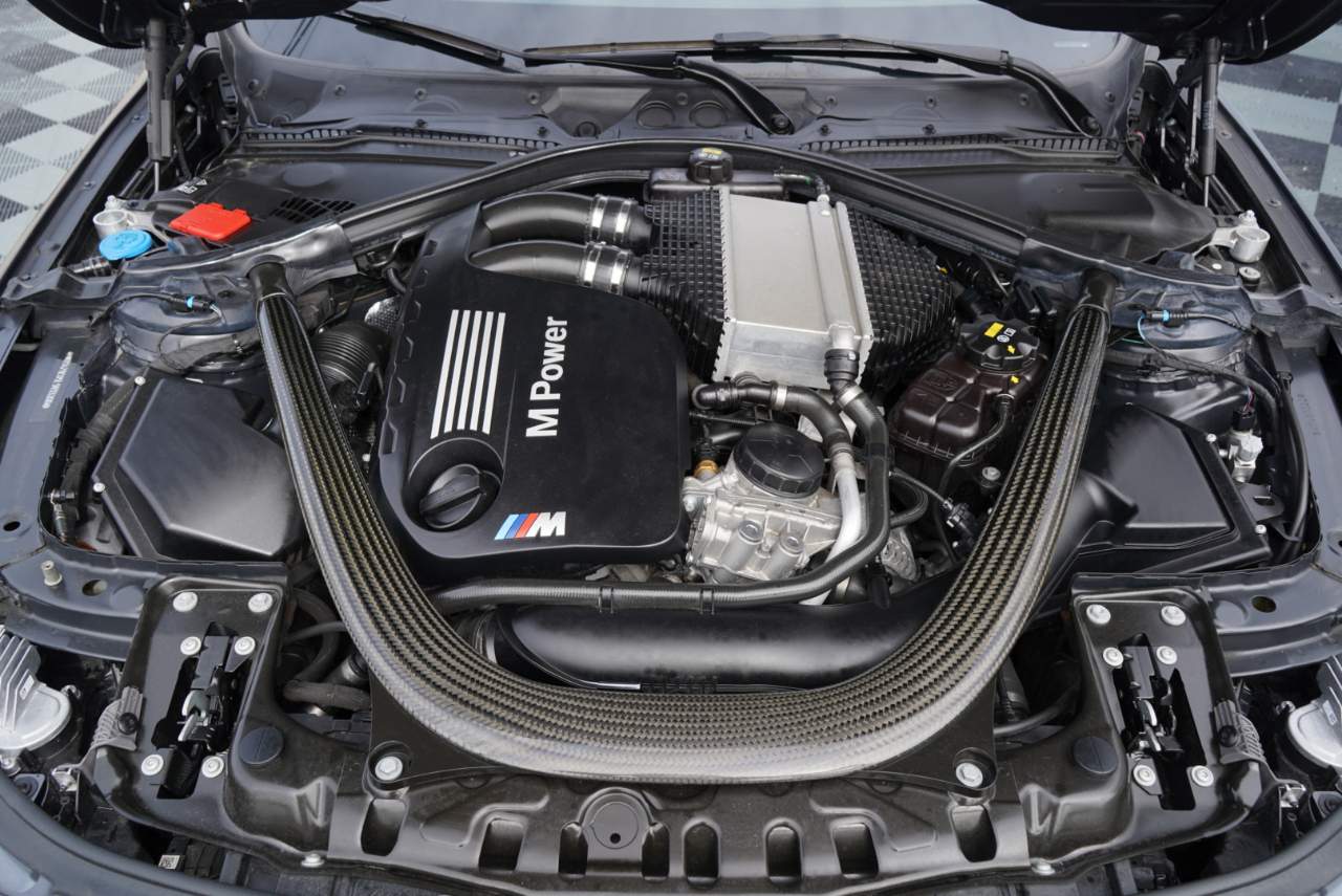 BMW M4 Convertible 2020