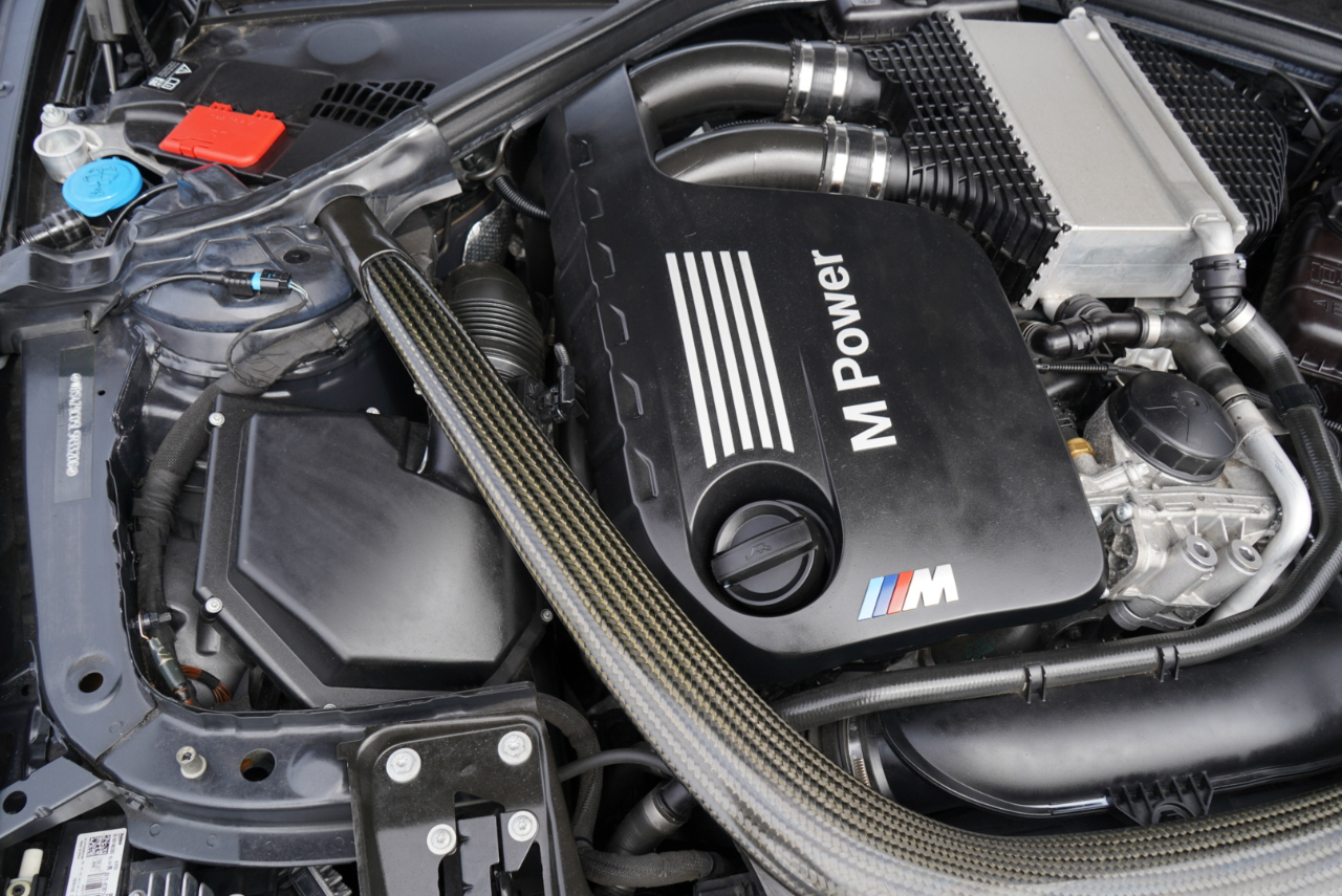 BMW M4 Convertible 2020