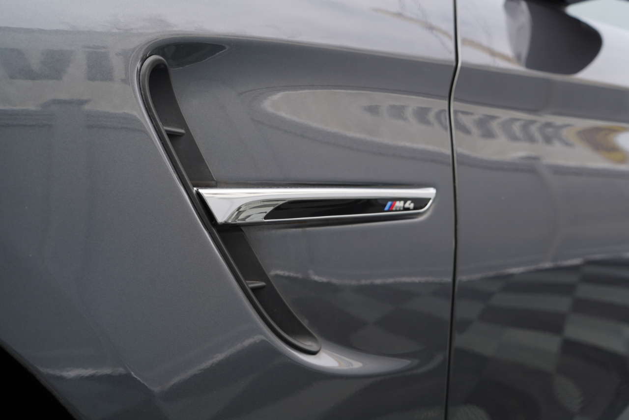 BMW M4 Convertible 2020