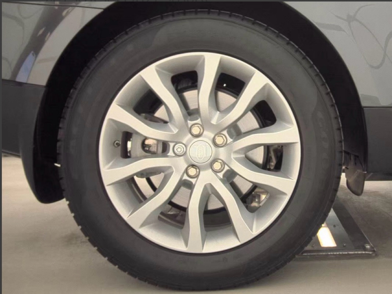 Land Rover Range Rover Sport 4WD 4dr V6 Diesel HSE 2016