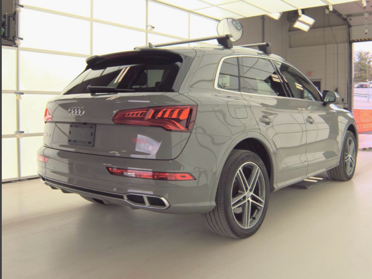Audi SQ5 Premium Plus 3.0 TFSI quattro 2020