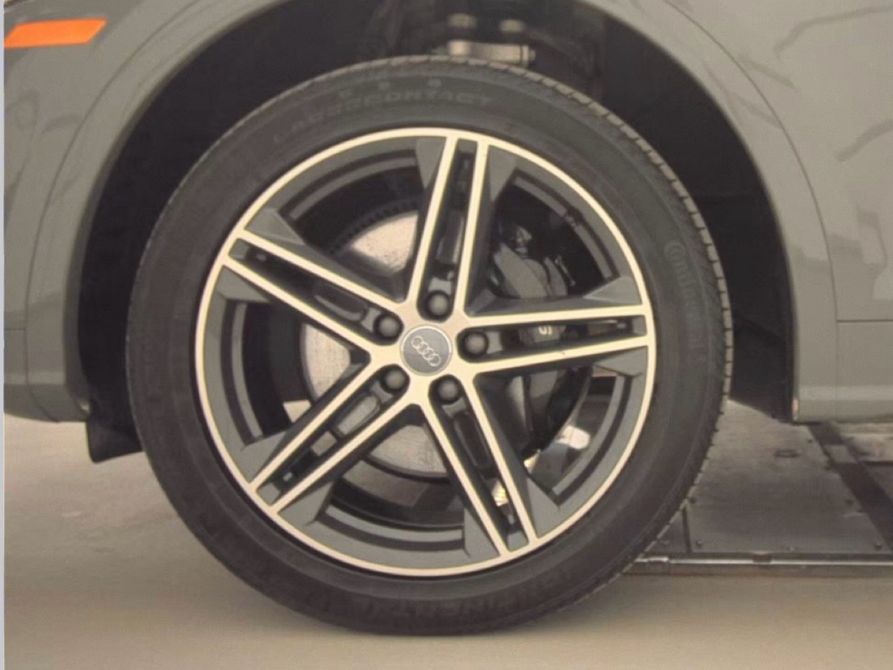 Audi SQ5 Premium Plus 3.0 TFSI quattro 2020