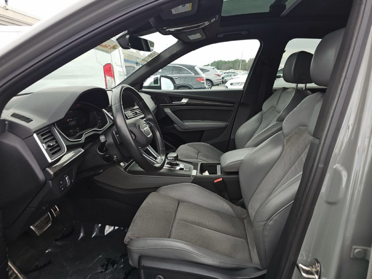 Audi SQ5 Premium Plus 3.0 TFSI quattro 2020