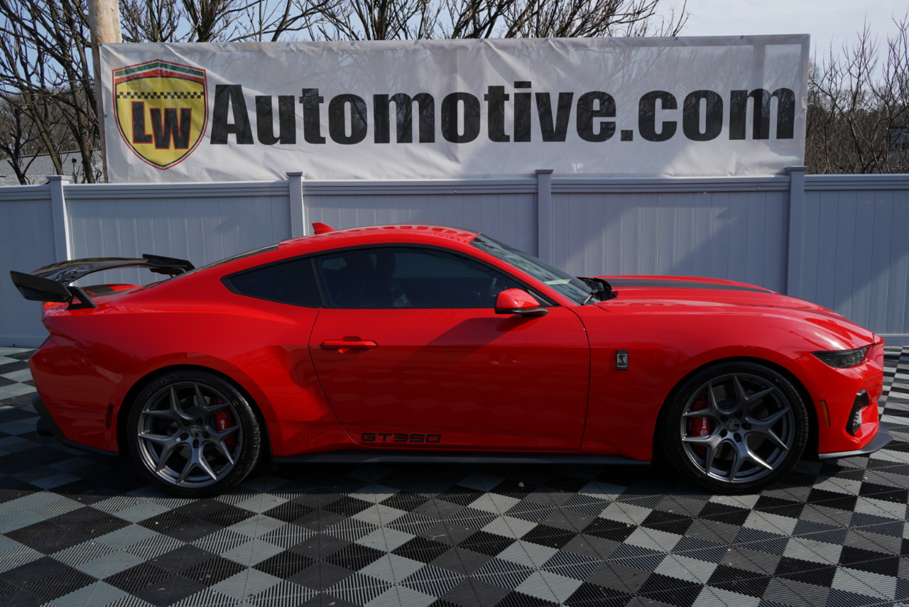 Ford Mustang 2dr Fastback Shelby GT350 2025