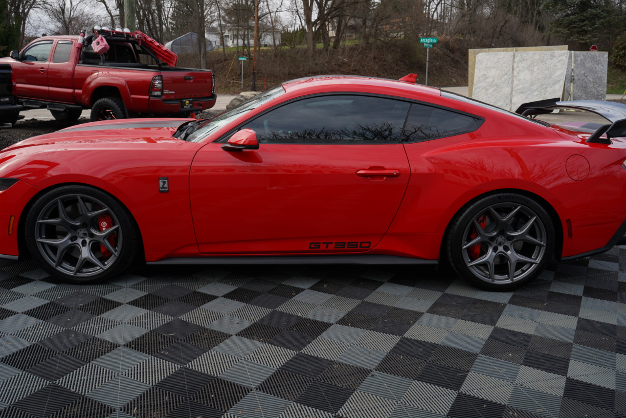 Ford Mustang 2dr Fastback Shelby GT350 2025