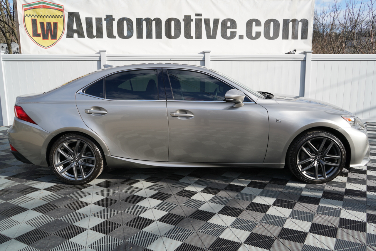 Lexus IS 250 4dr Sport Sdn AWD 2015