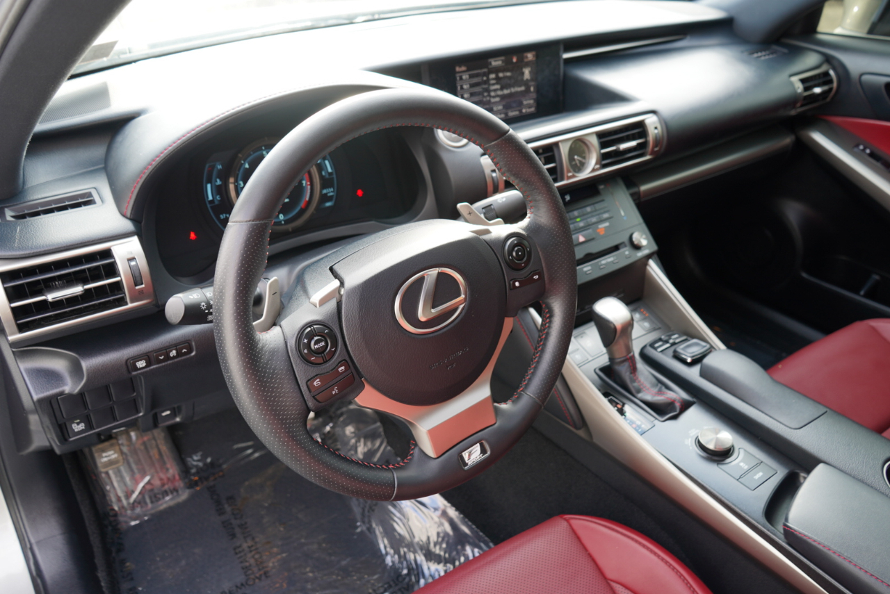 Lexus IS 250 4dr Sport Sdn AWD 2015