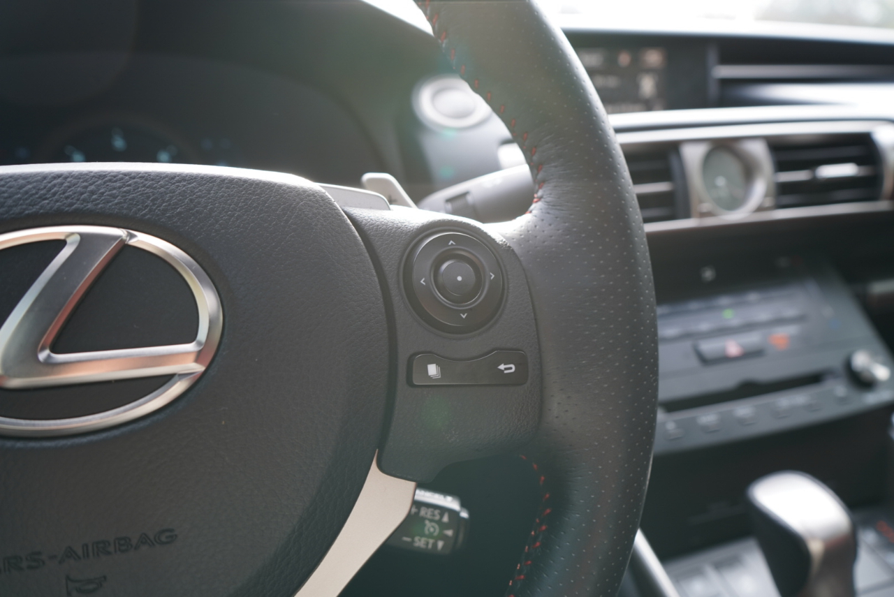 Lexus IS 250 4dr Sport Sdn AWD 2015