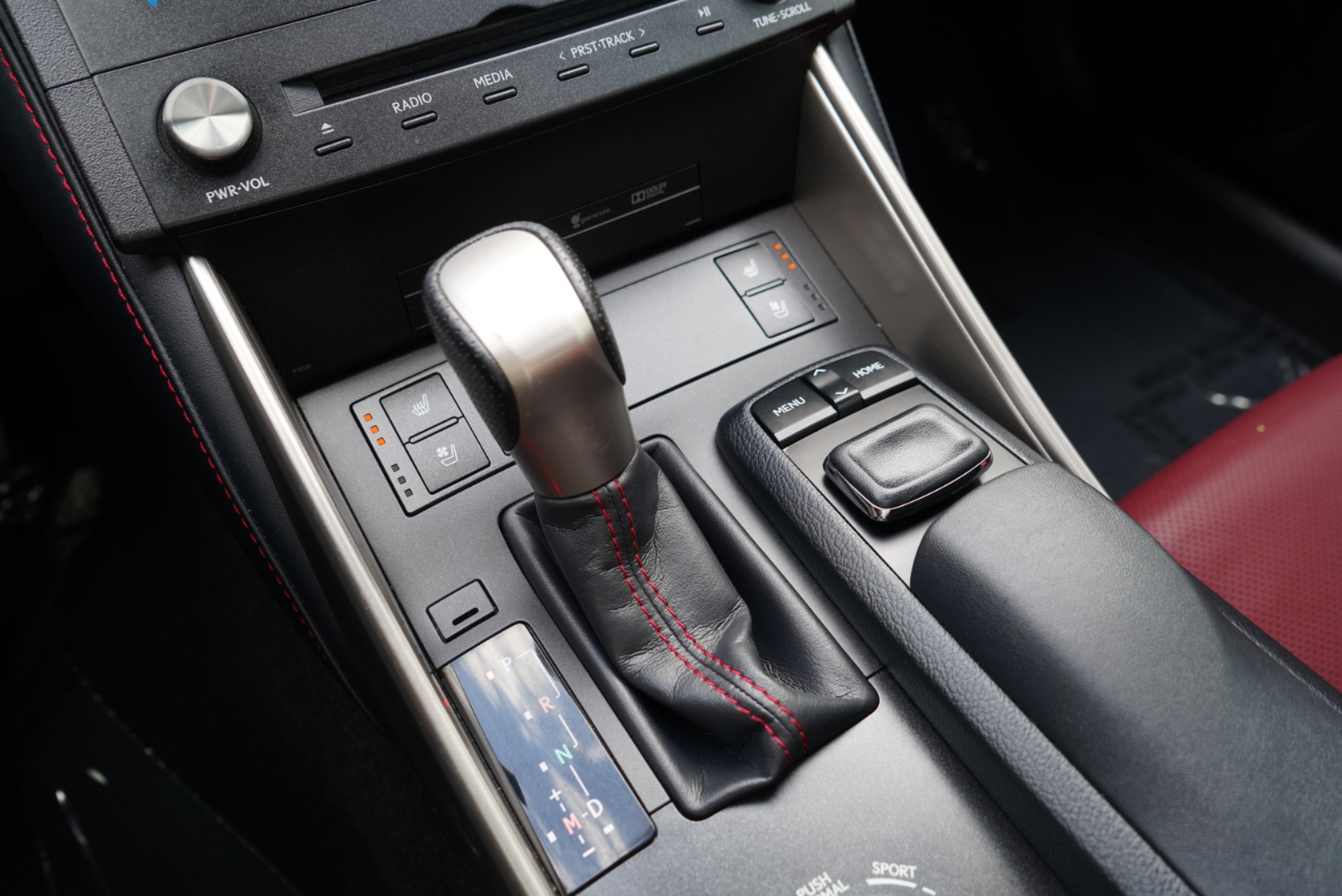 Lexus IS 250 4dr Sport Sdn AWD 2015