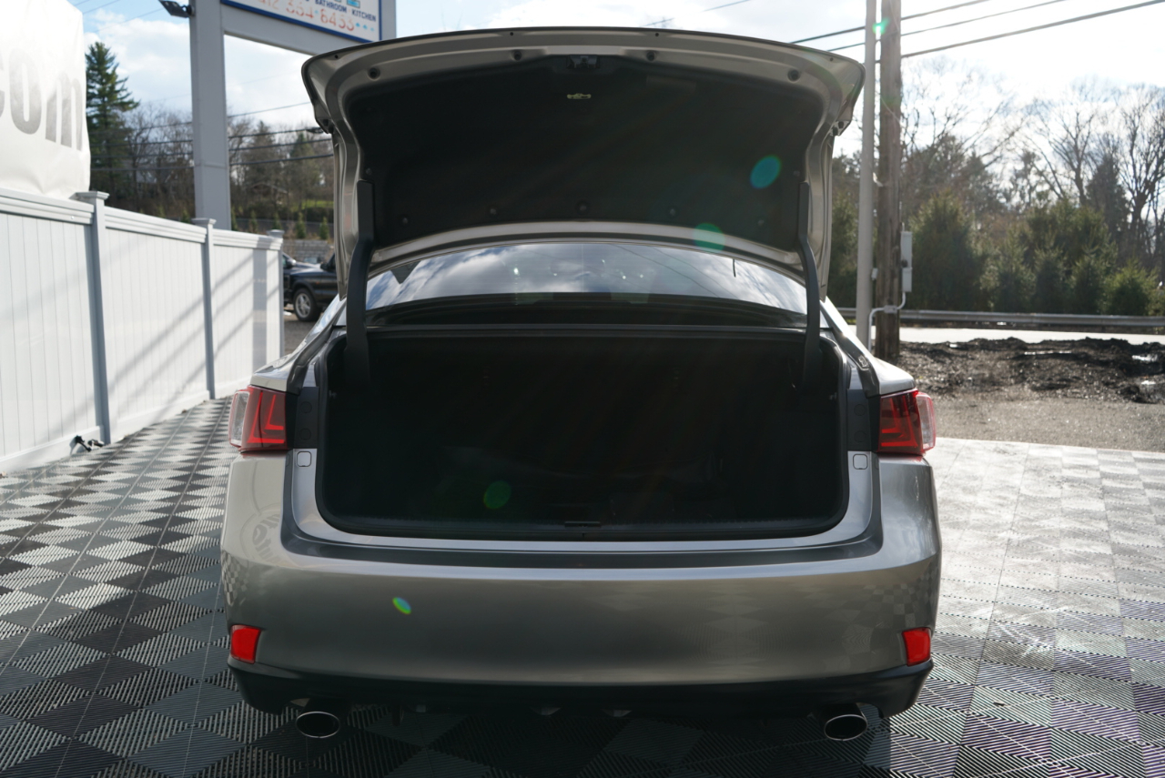 Lexus IS 250 4dr Sport Sdn AWD 2015