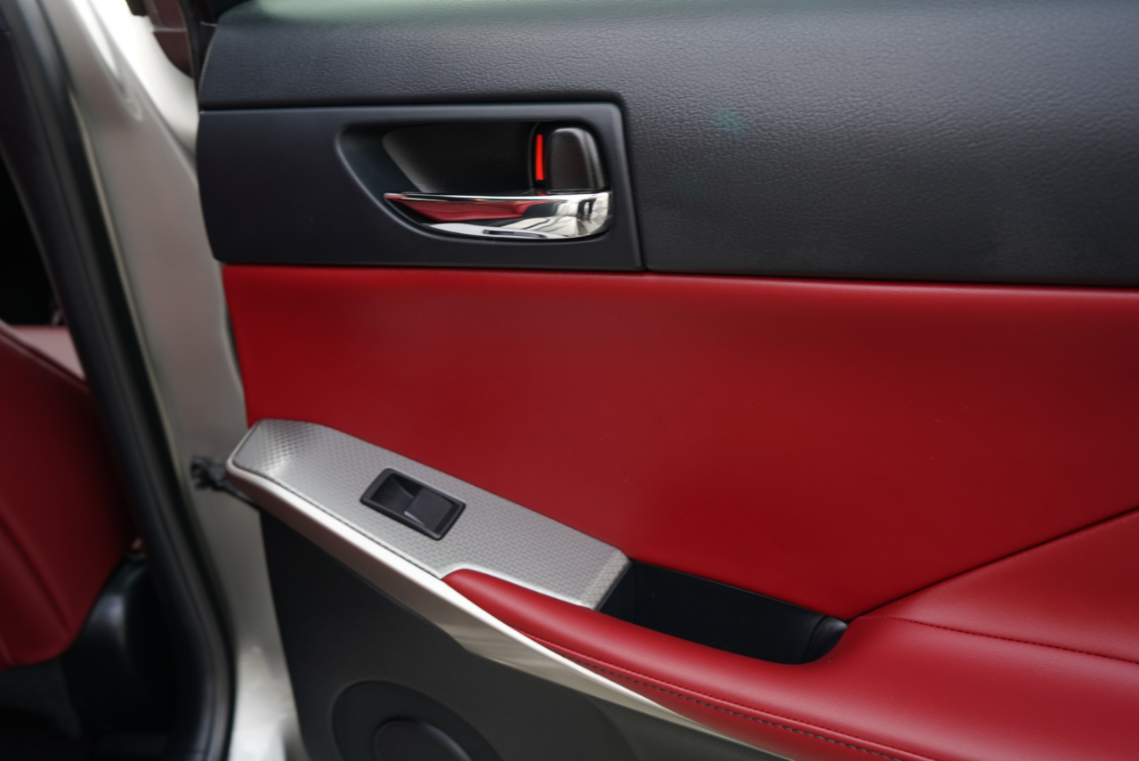 Lexus IS 250 4dr Sport Sdn AWD 2015