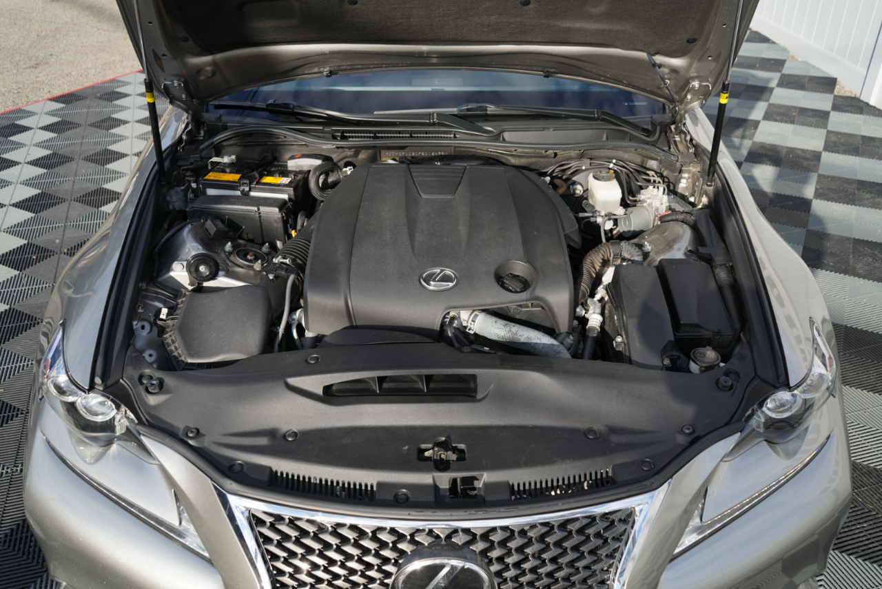 Lexus IS 250 4dr Sport Sdn AWD 2015