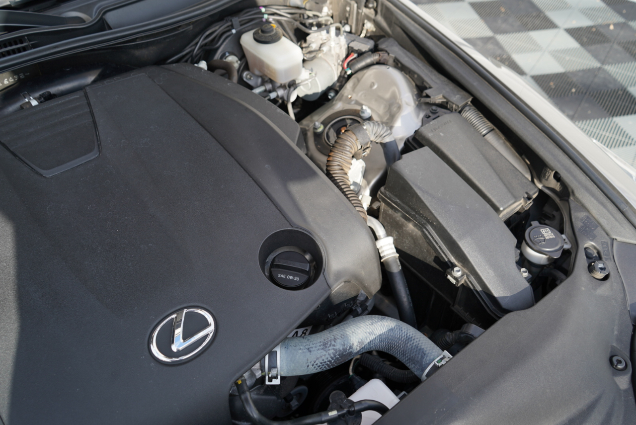 Lexus IS 250 4dr Sport Sdn AWD 2015