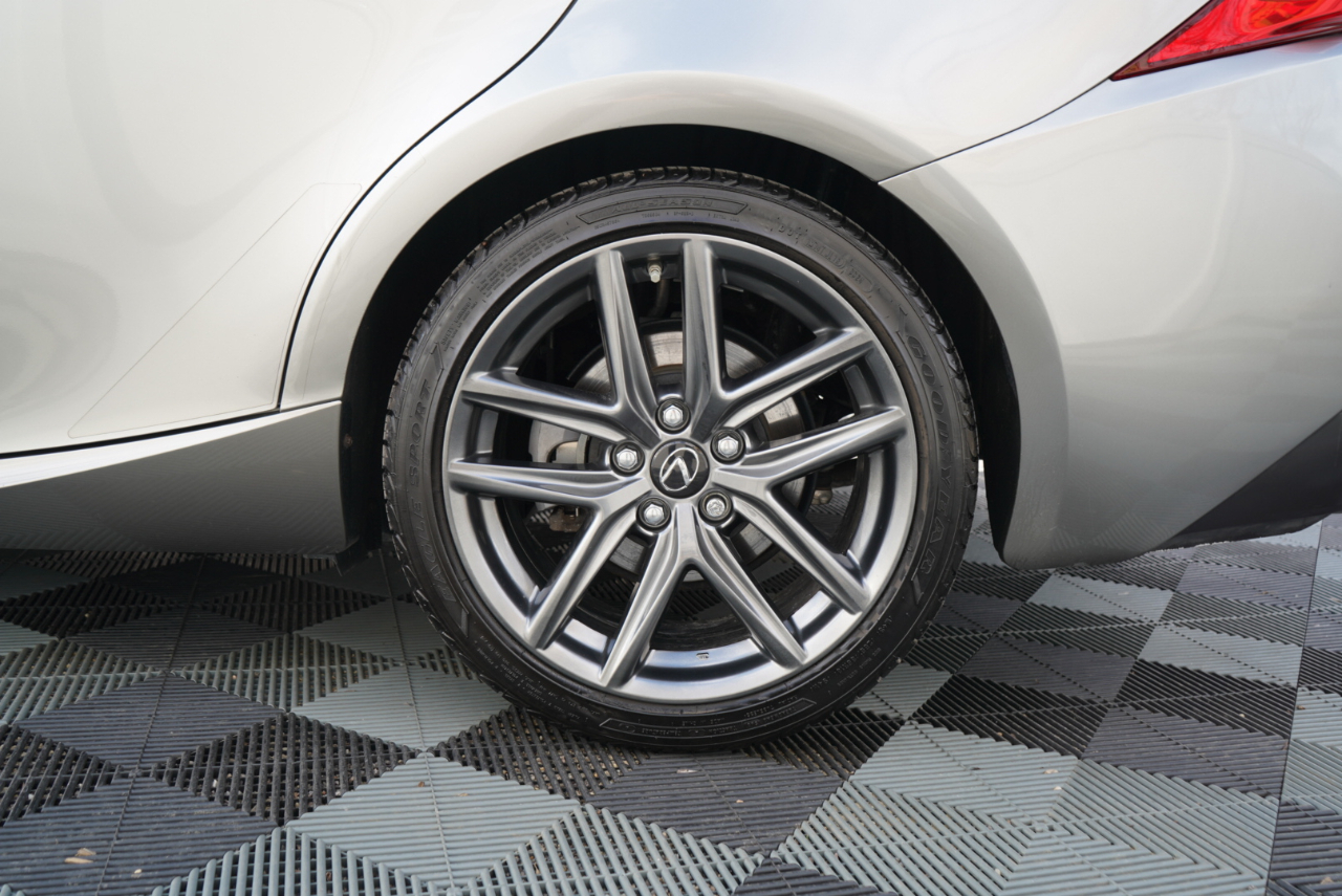 Lexus IS 250 4dr Sport Sdn AWD 2015