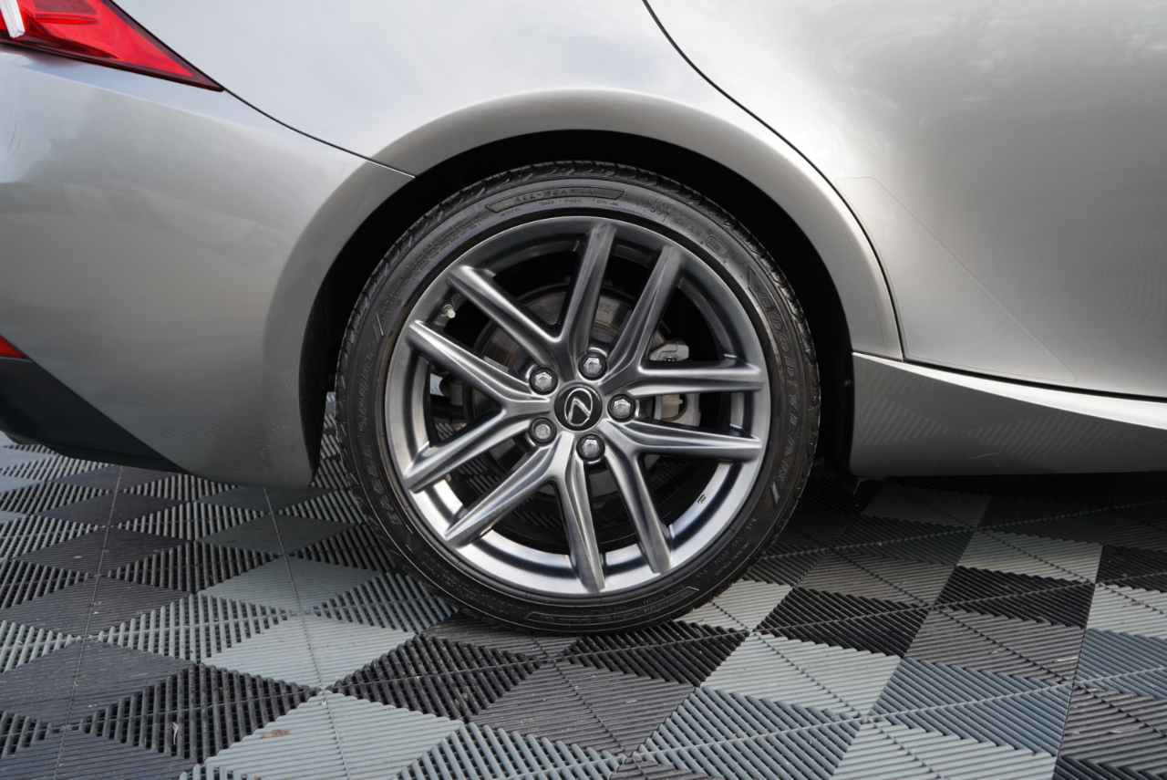 Lexus IS 250 4dr Sport Sdn AWD 2015