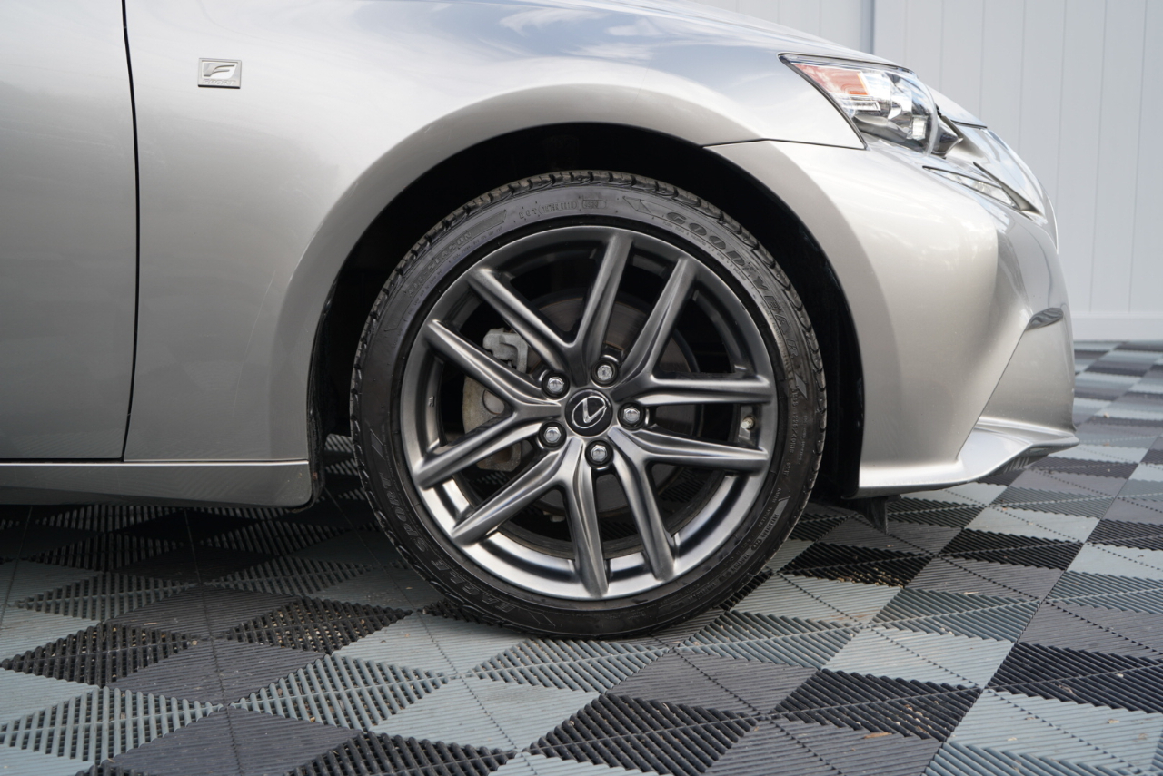 Lexus IS 250 4dr Sport Sdn AWD 2015