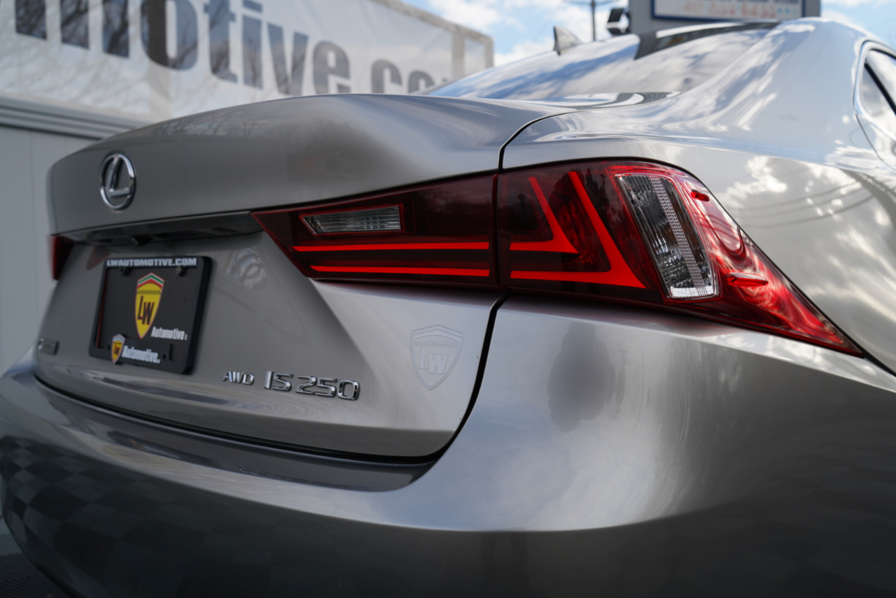 Lexus IS 250 4dr Sport Sdn AWD 2015