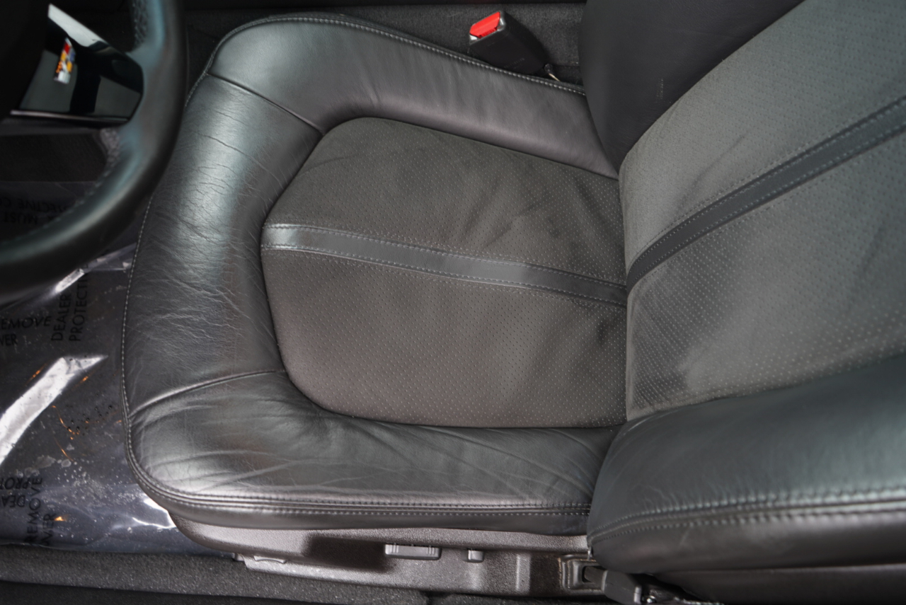 Cadillac CTS-V 4dr Sdn 2009