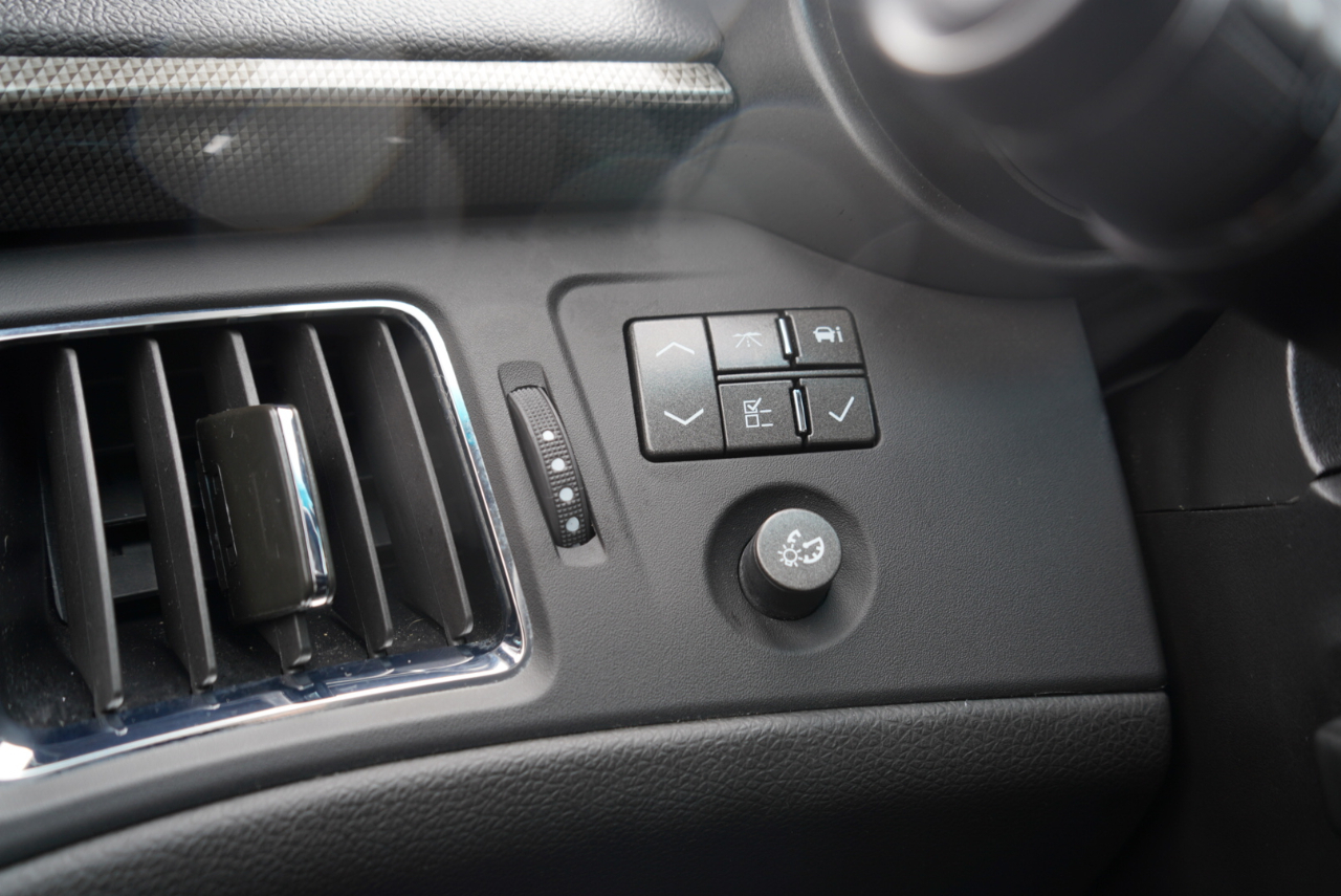 Cadillac CTS-V 4dr Sdn 2009