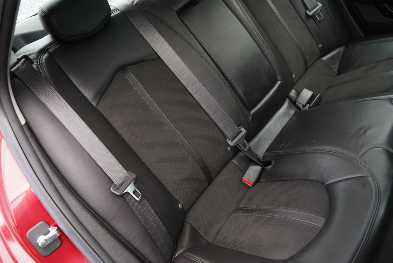 Cadillac CTS-V 4dr Sdn 2009