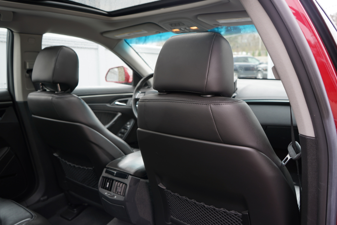 Cadillac CTS-V 4dr Sdn 2009