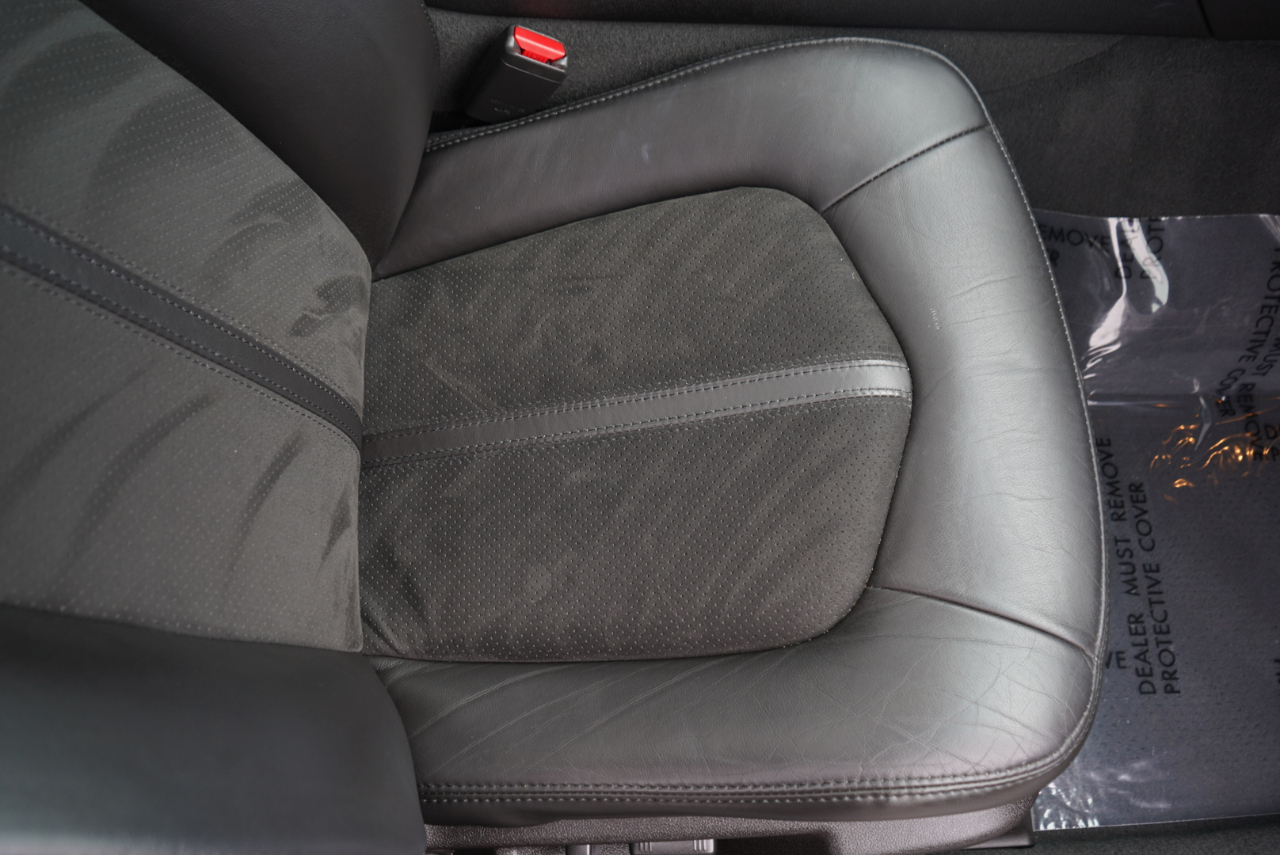 Cadillac CTS-V 4dr Sdn 2009