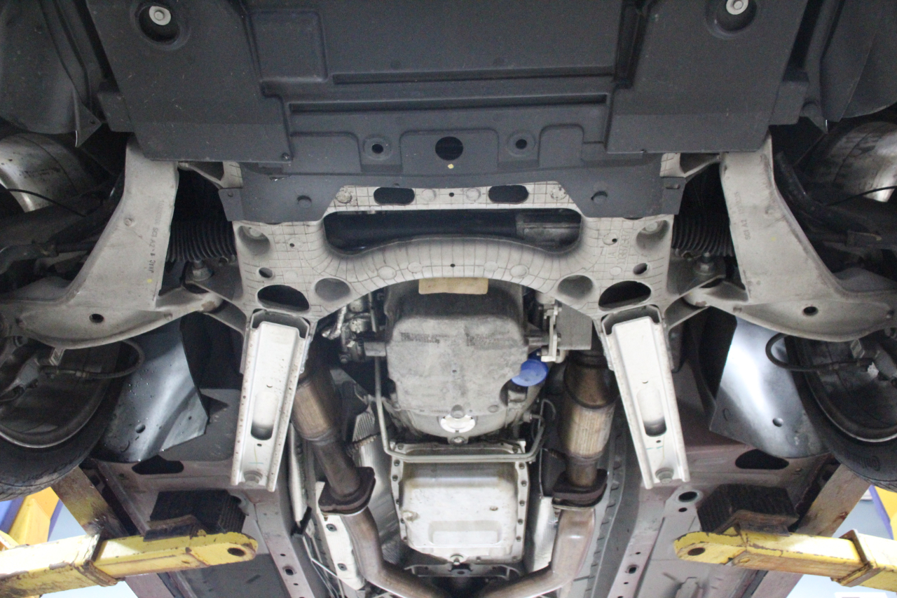 Cadillac CTS-V 4dr Sdn 2009