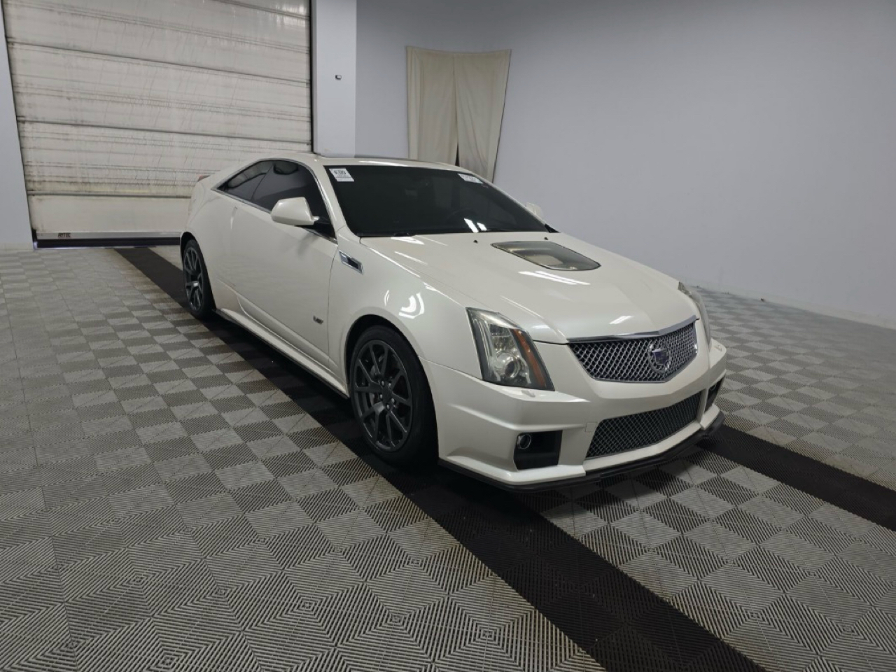 Cadillac CTS-V Coupe 2dr Cpe 2012