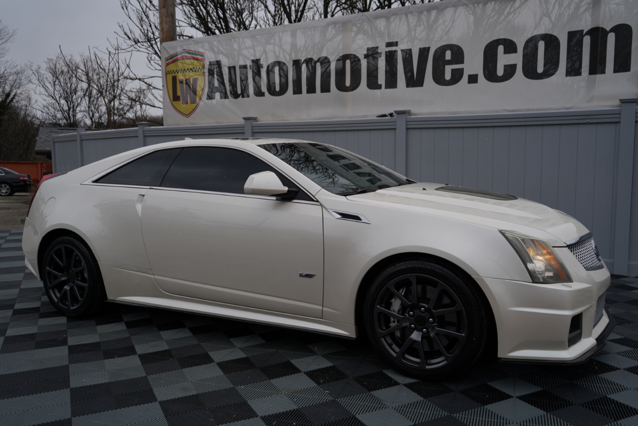 Cadillac CTS-V Coupe 2dr Cpe 2012