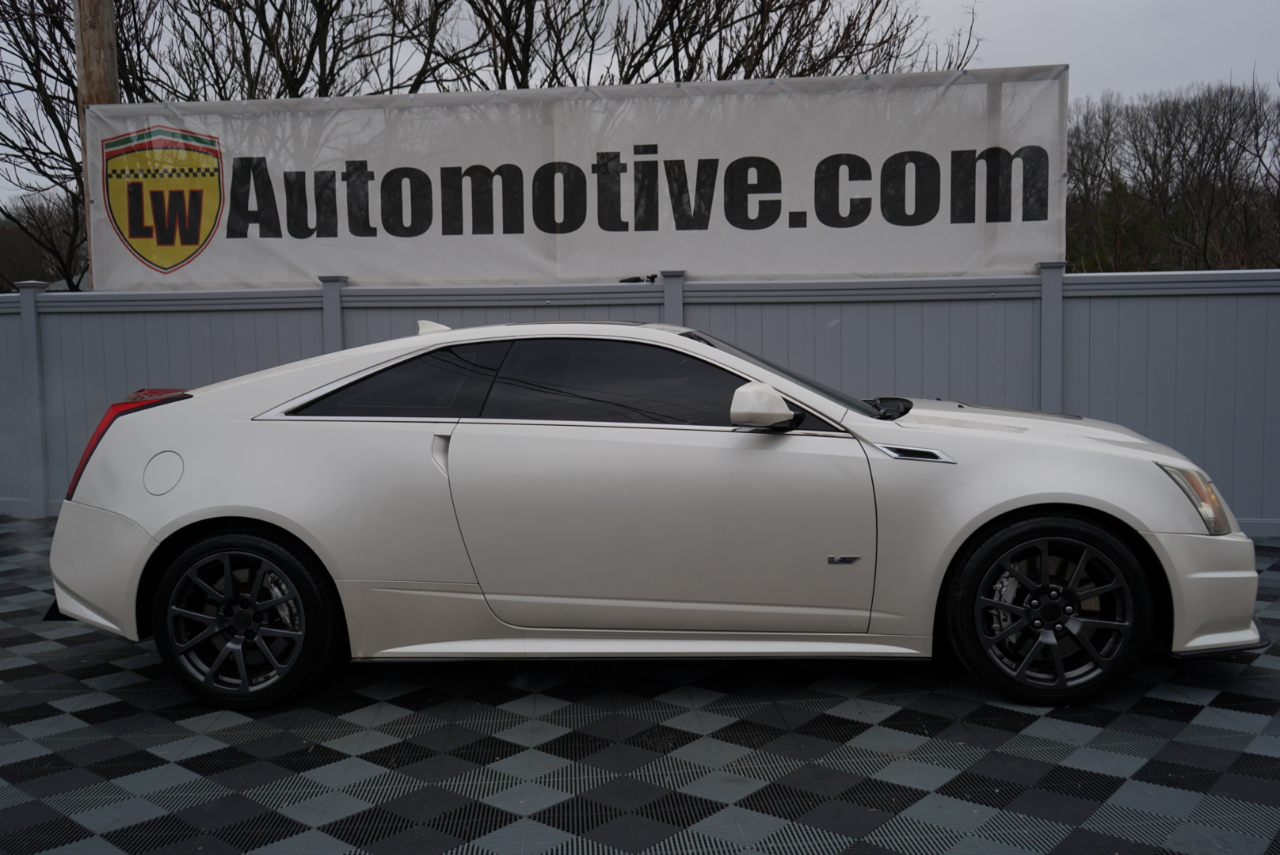 Cadillac CTS-V Coupe 2dr Cpe 2012