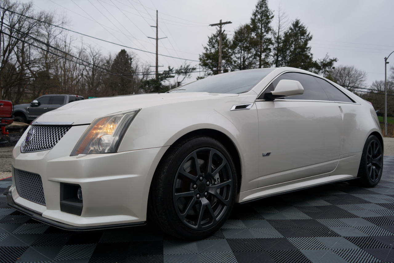 Cadillac CTS-V Coupe 2dr Cpe 2012