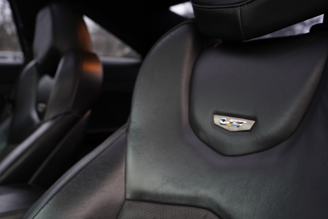 Cadillac CTS-V Coupe 2dr Cpe 2012