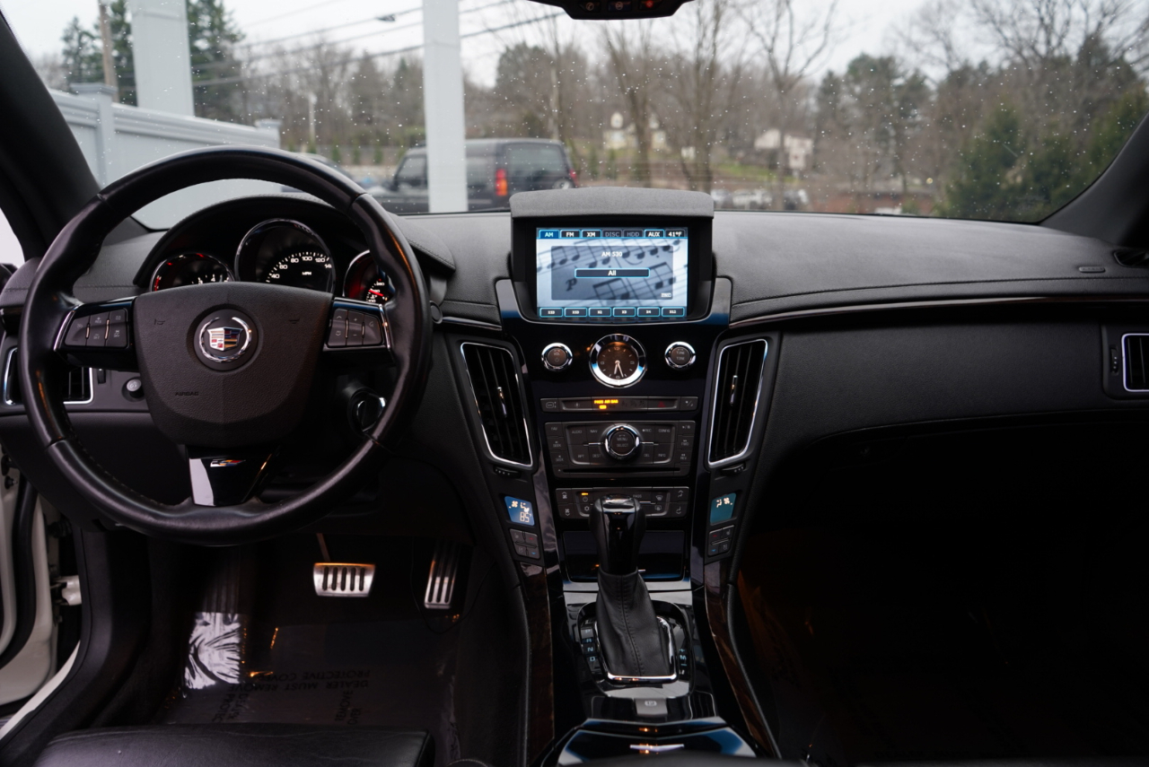 Cadillac CTS-V Coupe 2dr Cpe 2012