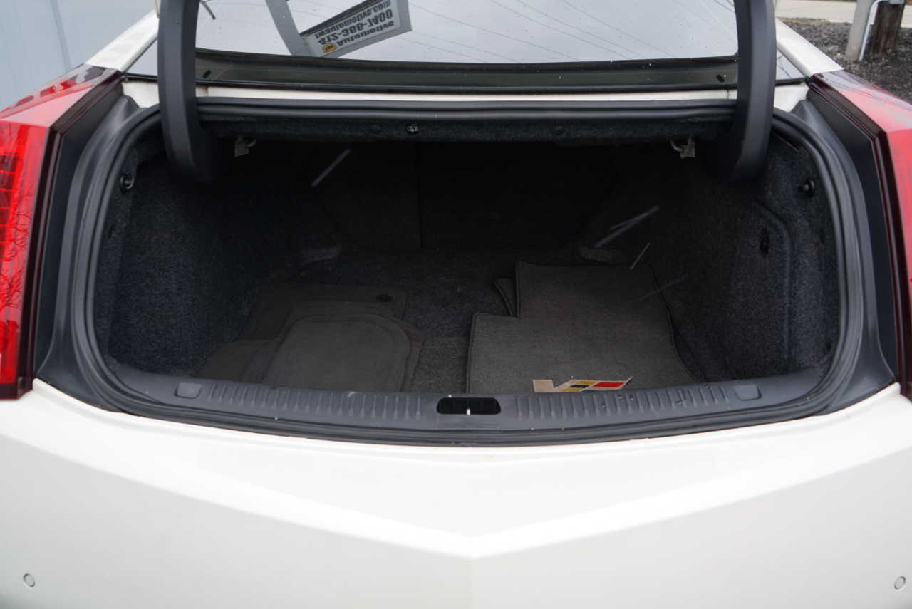 Cadillac CTS-V Coupe 2dr Cpe 2012