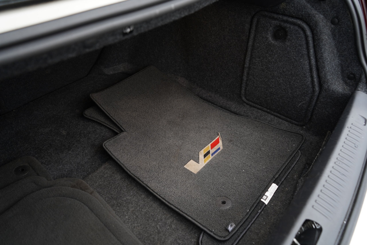 Cadillac CTS-V Coupe 2dr Cpe 2012