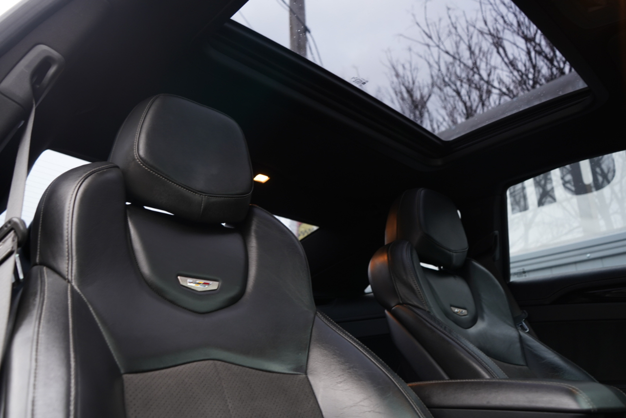 Cadillac CTS-V Coupe 2dr Cpe 2012