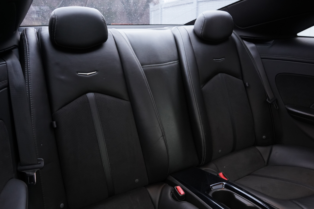 Cadillac CTS-V Coupe 2dr Cpe 2012