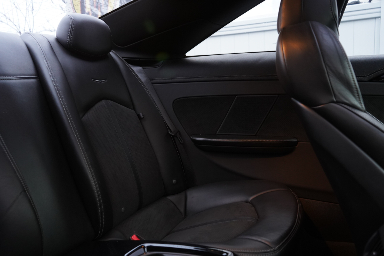 Cadillac CTS-V Coupe 2dr Cpe 2012