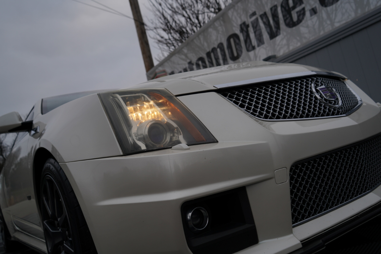 Cadillac CTS-V Coupe 2dr Cpe 2012