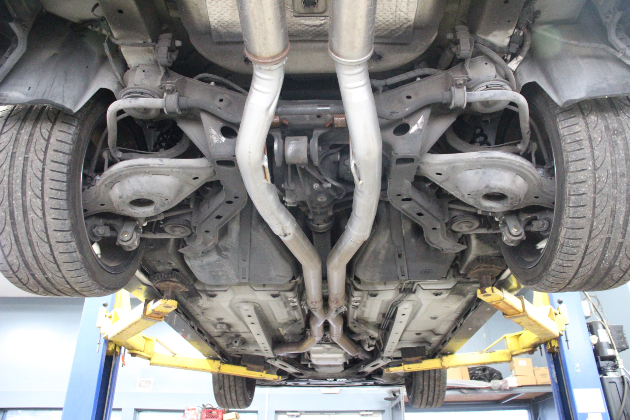 Cadillac CTS-V Coupe 2dr Cpe 2012