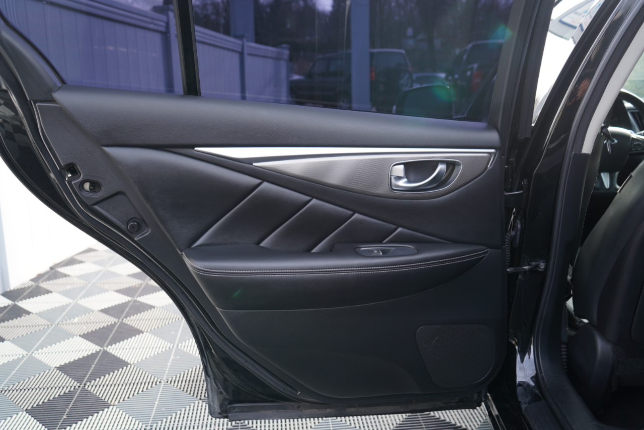 Infiniti Q50 4dr Sdn AWD 2015