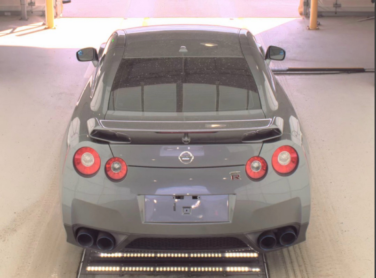 Nissan GT-R 2dr Cpe Premium 2010