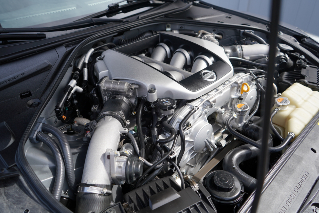 Nissan GT-R 2dr Cpe Premium 2010