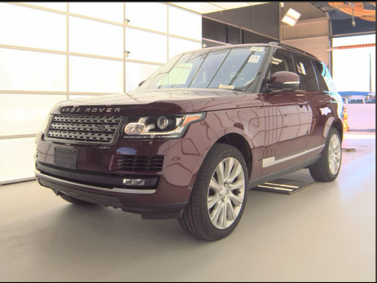 Land Rover Range Rover V8 Supercharged SWB 2017