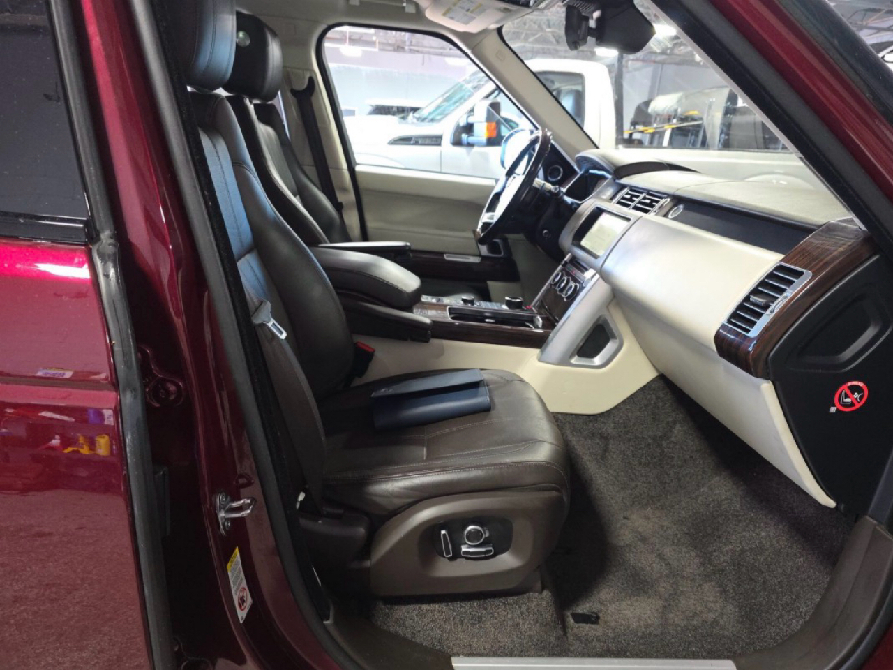 Land Rover Range Rover V8 Supercharged SWB 2017