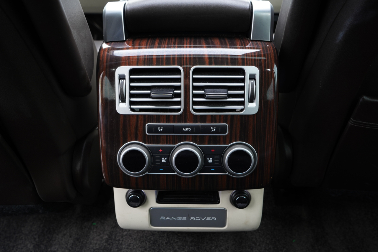 Land Rover Range Rover V8 Supercharged SWB 2017