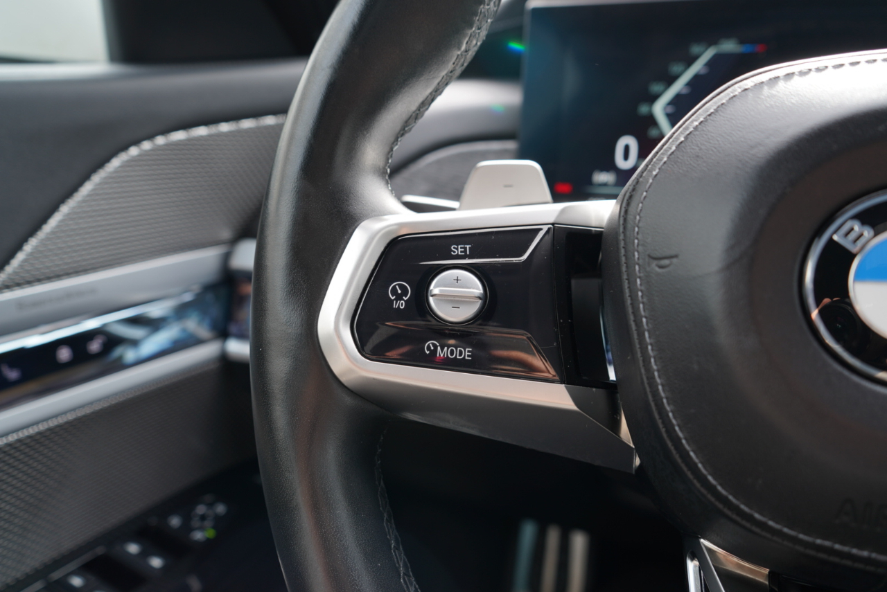 BMW 7 Series 760i xDrive Sedan 2023