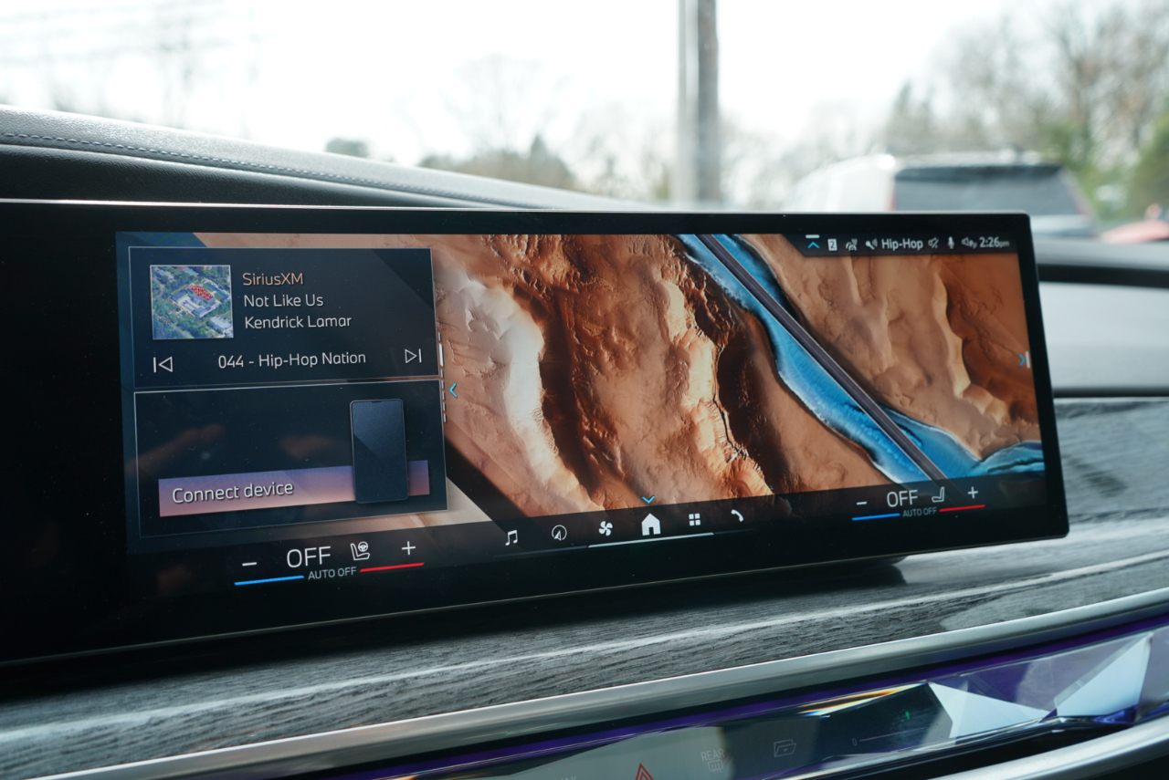 BMW 7 Series 760i xDrive Sedan 2023